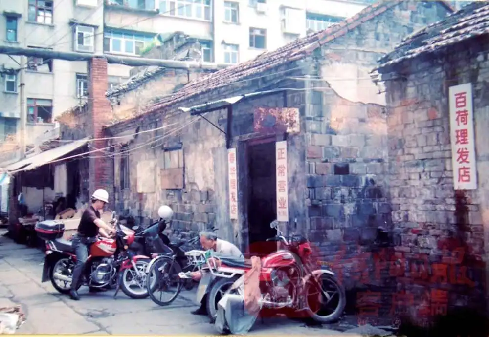 胡同1.jpg