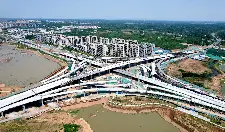 “五一”不停工 项目“加速跑” 信阳市北环路