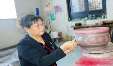 非遗“堆花”绽新枝 文旅融合促发展